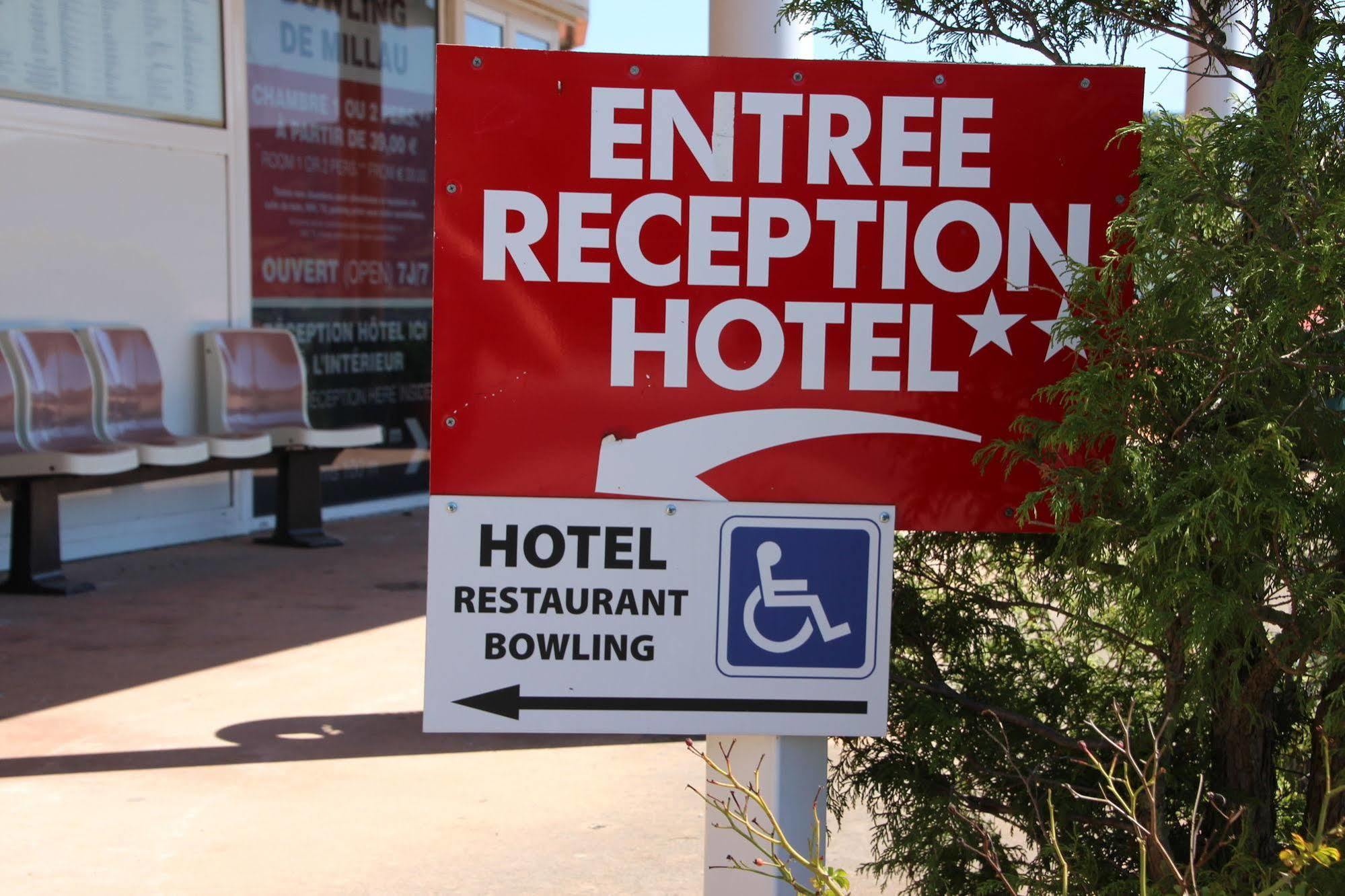Cit'Hotel Restaurant Du Bowling De Millau Exterior foto